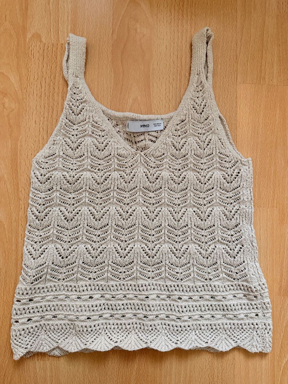 Mango Top: MANGO Top XS – Usato da Luzern venduto da Nat.B