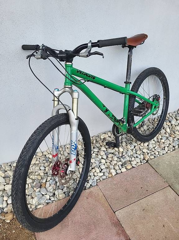 Specialized Velos: Dirtbike Spezialized 26" – Gebraucht aus Kehrsatz von kad 2
