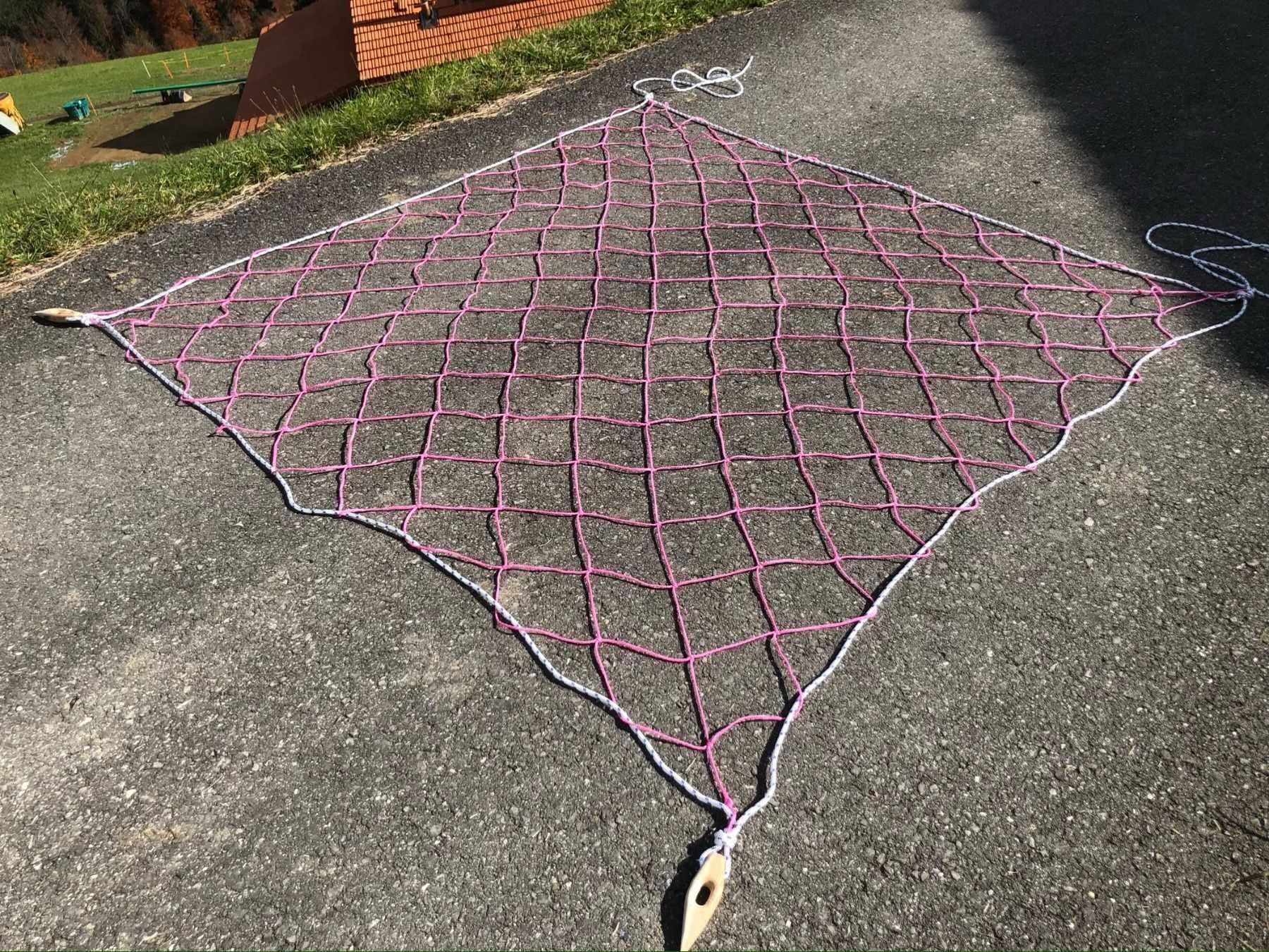 Corde: Seiltuch/ Heunetz 2.20x2.20 – Nuovo e nell'imballaggio originale da Frutigen venduto da Kronleuchter 2