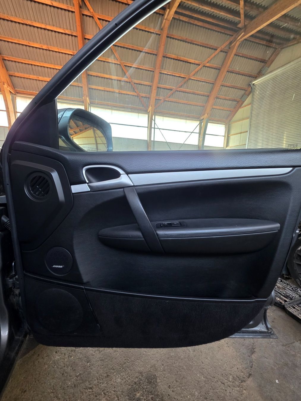 Porsche Tutti pezzi di ricambio auto: Porsche Cayenne S – Usato da Anglikon venduto da Bieterkampf 8