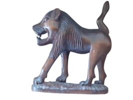 Holzfigur Skulptur Löwe
