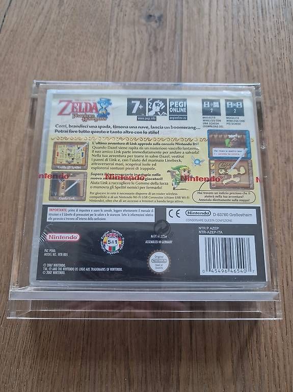 Giochi: Neu Zelda: Phantom Hourglass DS Sealed + Acryl Case – Nuovo (secondo la descrizione) da Fahrwangen venduto da luk_bhw7 1