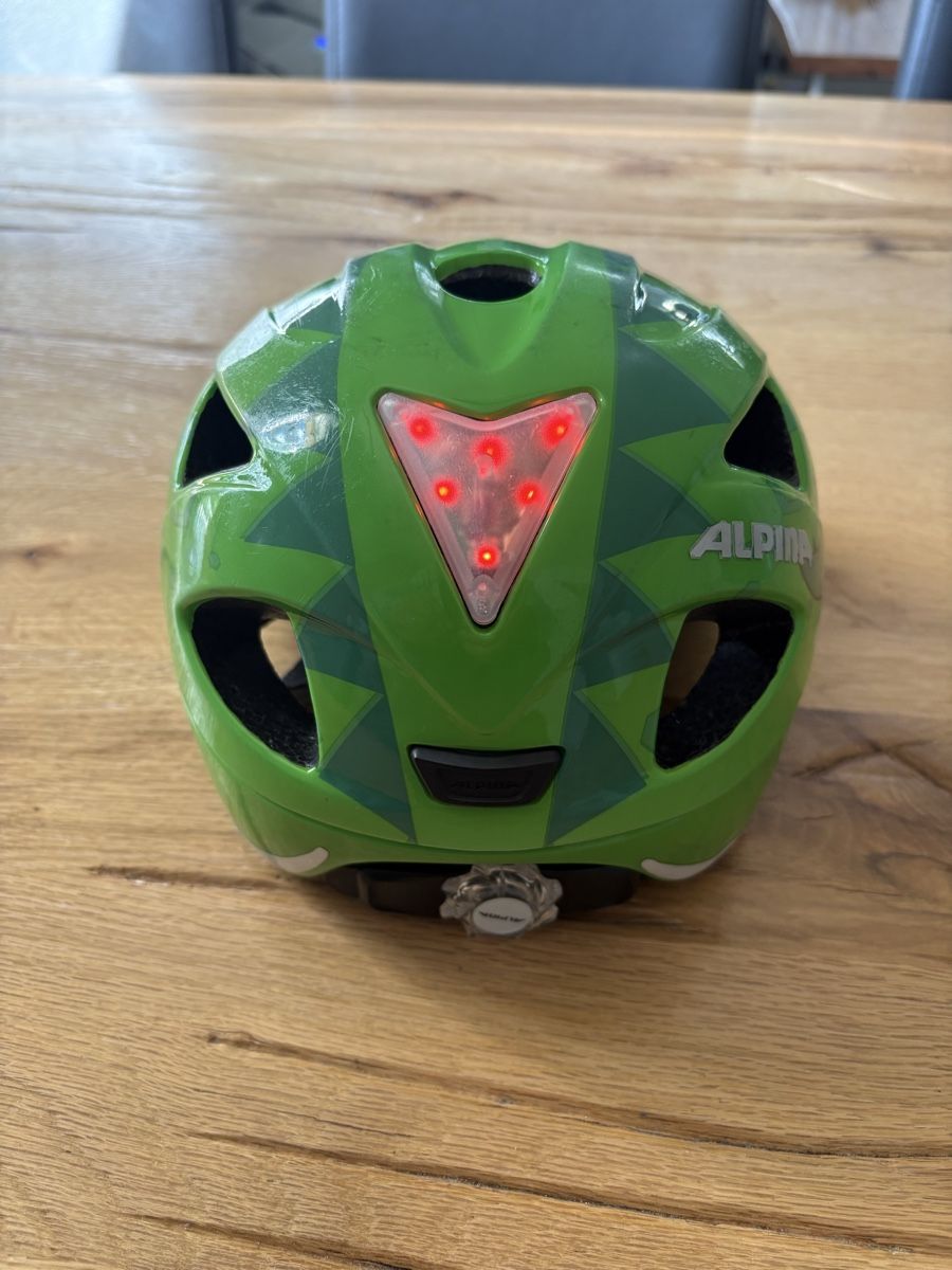 Caschi: Alpina Kinderhelm – Usato da Möhlin venduto da Nilo9013 1