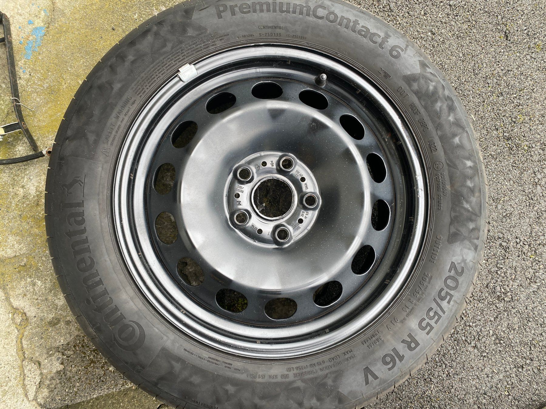 Volkswagen Pneumatici & Ruote complete: Sommerräder VW – Usato da Kaltbrunn venduto da Steoli74 3