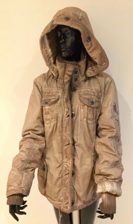 Wintermantel/Winterjacke/Jacke Gr. 44/Trendiger Style/Neu