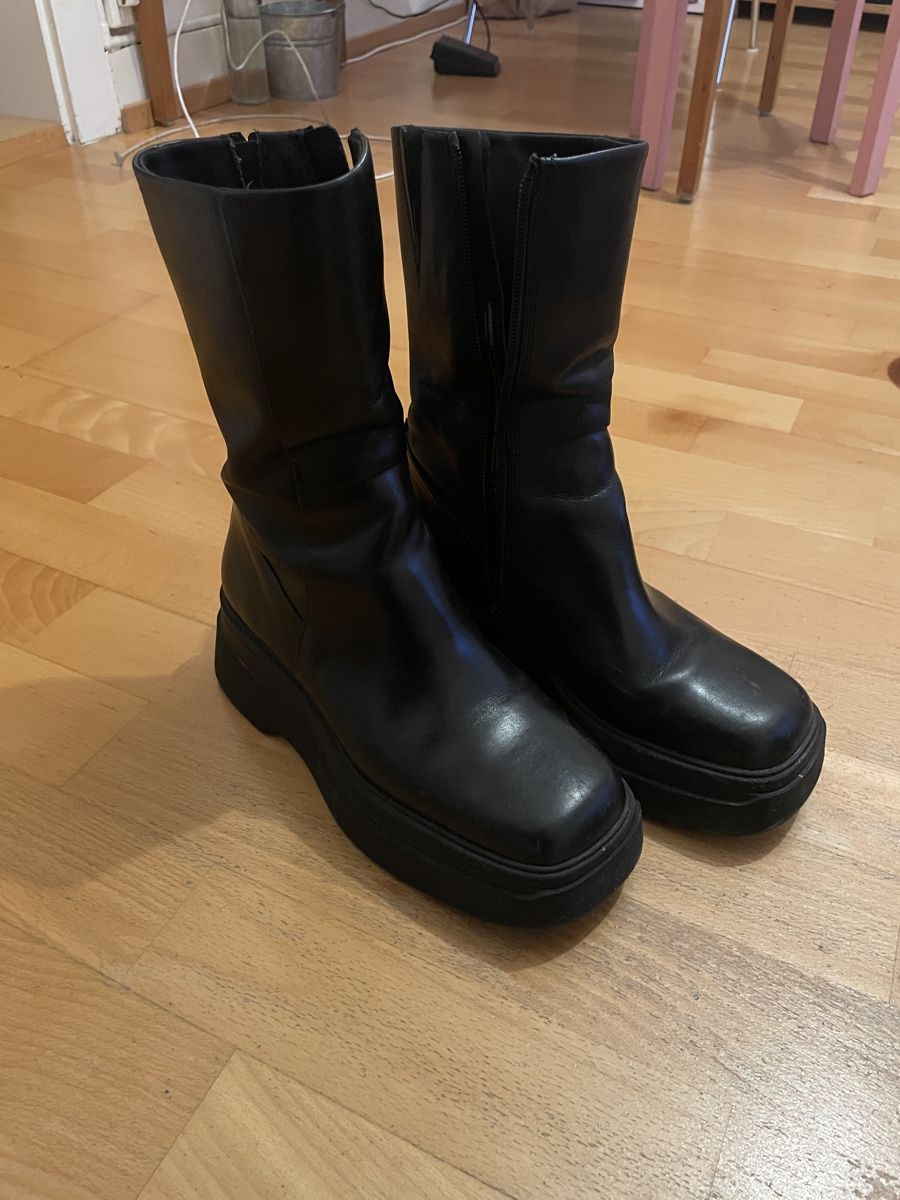 Vagabond Scarpe da donna: Vagabond boots – Nuovo (secondo la descrizione) da Zürich venduto da sssteyze 1
