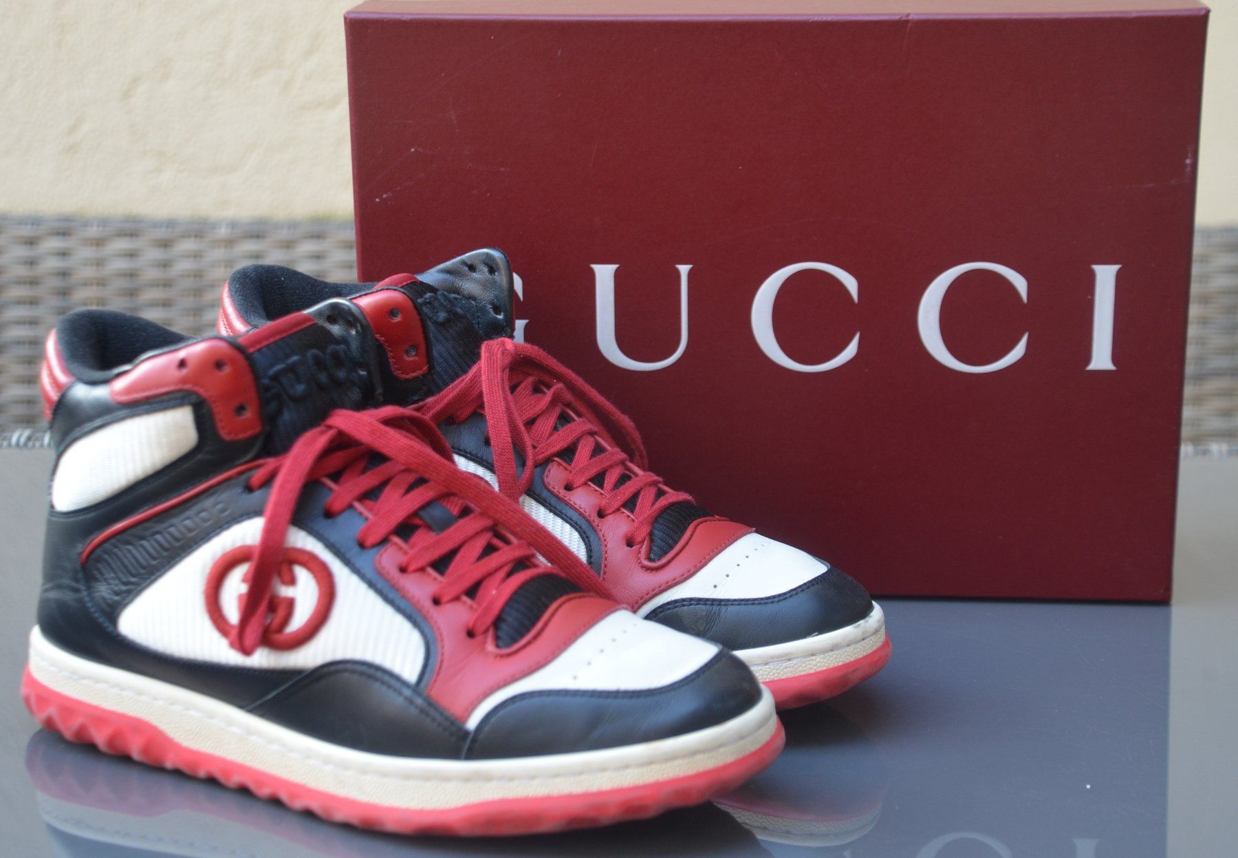 Gucci Chaussures hommes: Gucci Sneakers  38,5 – D'occasion à Collonges par Auganien