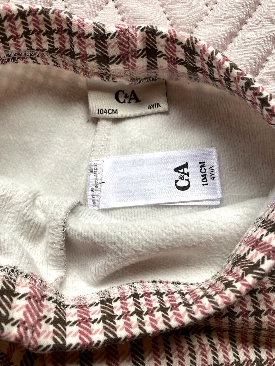 C&A Lotti & Set di vestiti: Mädchen Leggings und Leibchen in Gr.104 – Usato da Uster venduto da ros_pym8 3