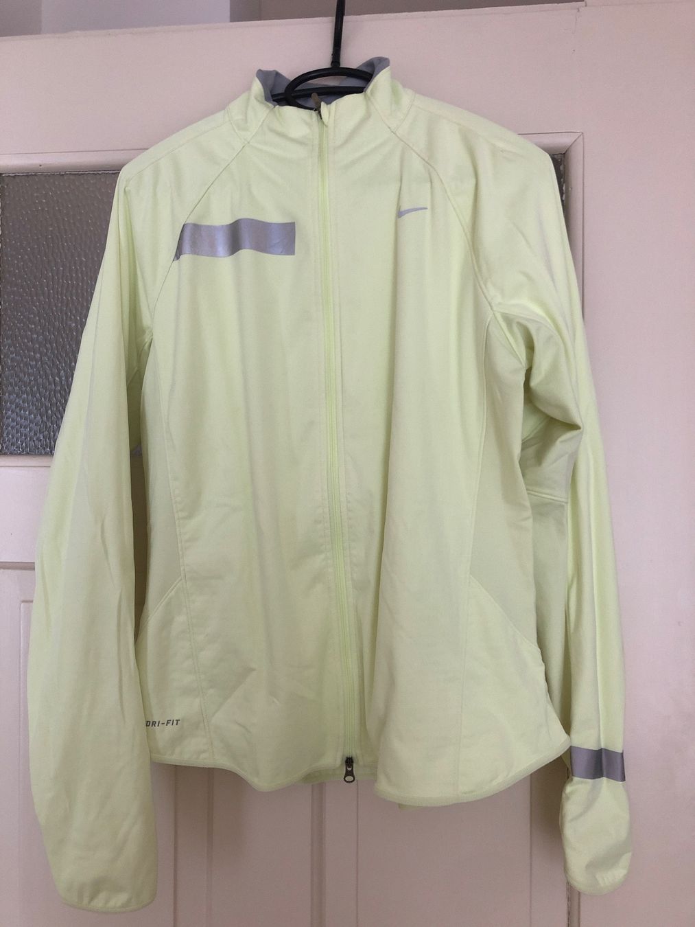 Nike Giacche: Nike Sportjacke – Usato da Wettswil venduto da lalinda85