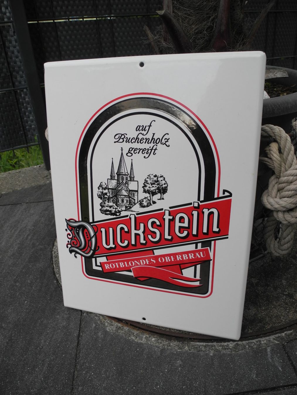 Schilder: ALTES DUCKSTEIN BIER EMAILSCHILD – Gebraucht aus Reinach AG von Huckleberrysix 1