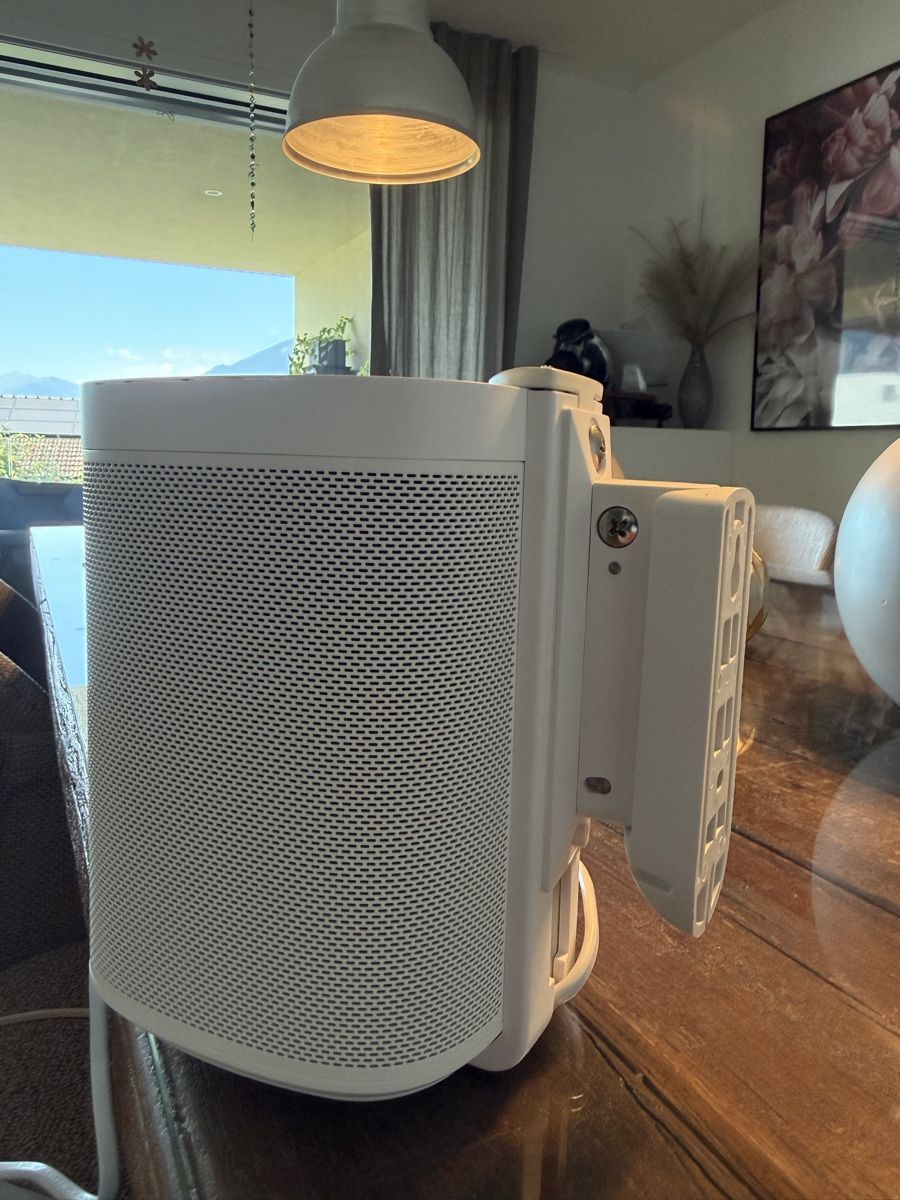 Sonos Haut-parleurs: Sonos One inkl. Flexson Wandhalter – D'occasion à Malans GR par Claudio303 5