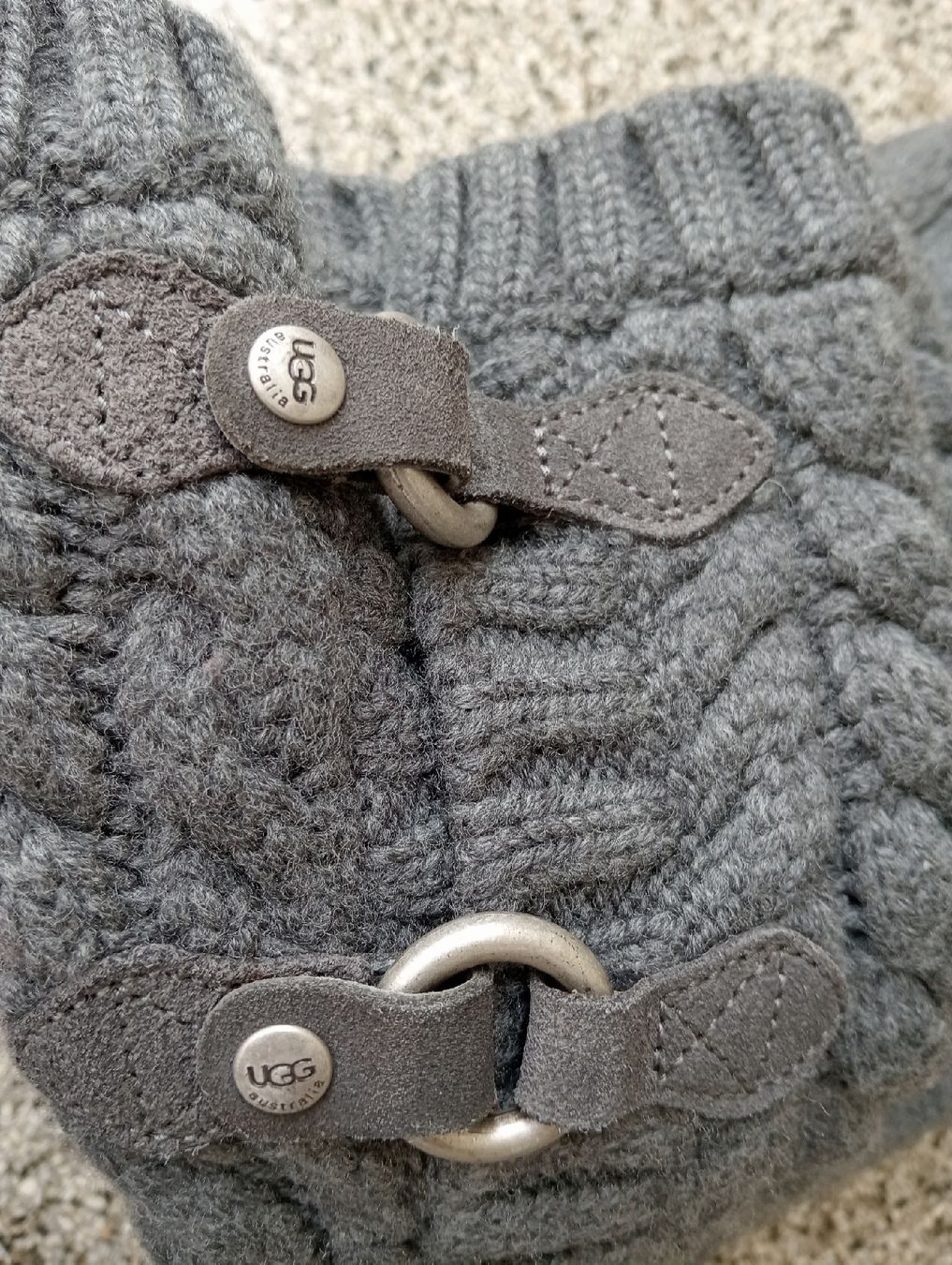 Ugg Scarpe da donna: UGG Tularosa Strick Echtes Lammfell & Wildleder Grau 38 38.5 – Usato da Allschwil venduto da Evgeniia78 4