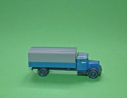 Wiking N-Miniaturmodell LKW Mercedes Berlin-W