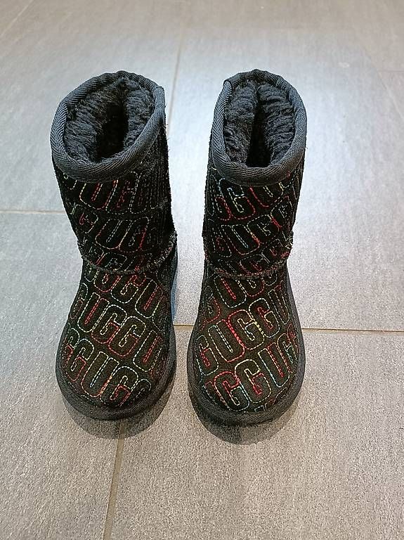 Scarpe per ragazzi: Ugg Gr. 25 – Usato da Pfaffhausen venduto da Mnb84 2