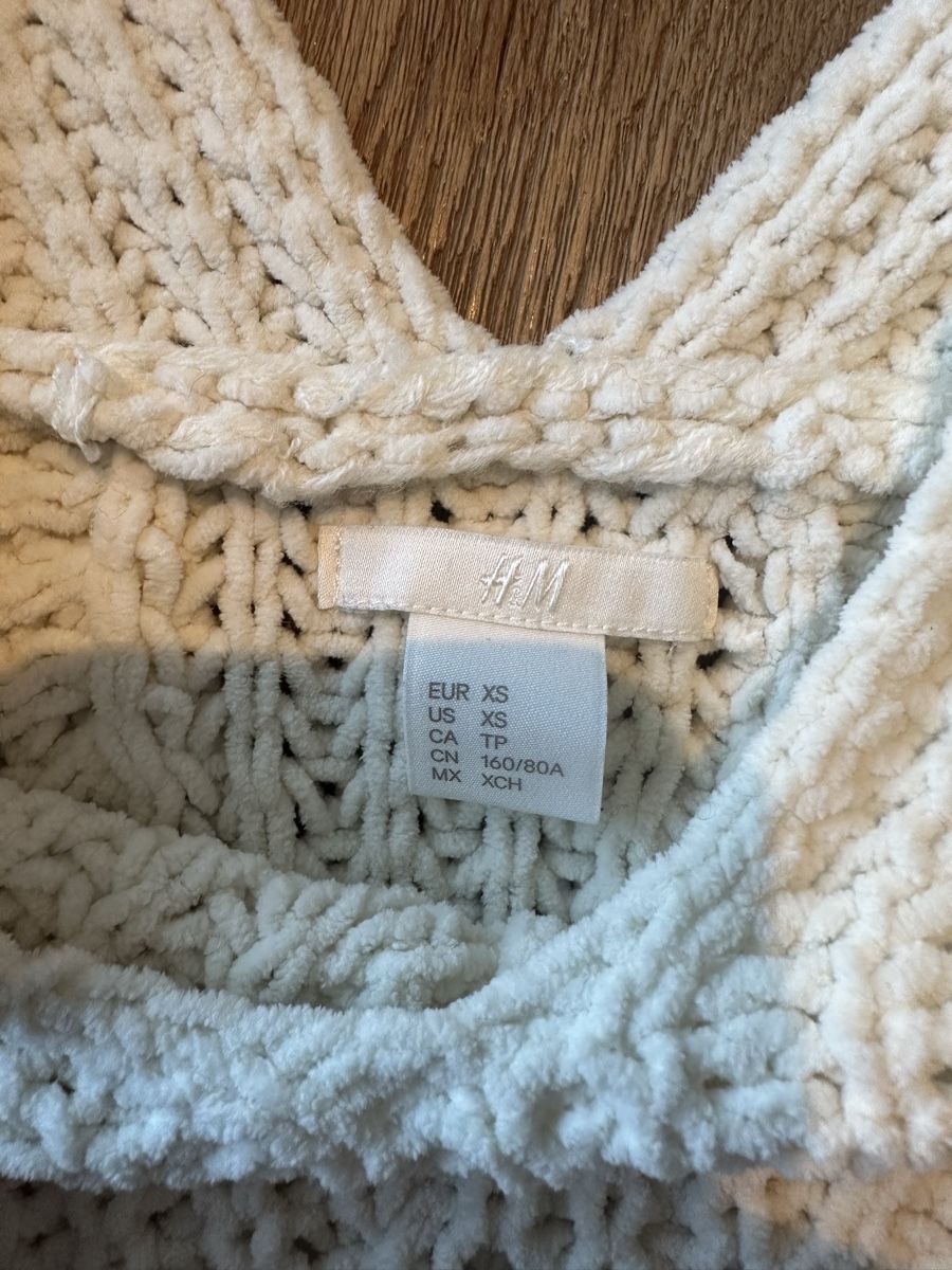H&M Maglioni & Felpe: H&M Damen Winterpullover Strickpulli Grösse XS Off-White Cre – Usato da Dänikon ZH venduto da Annikaberg 2