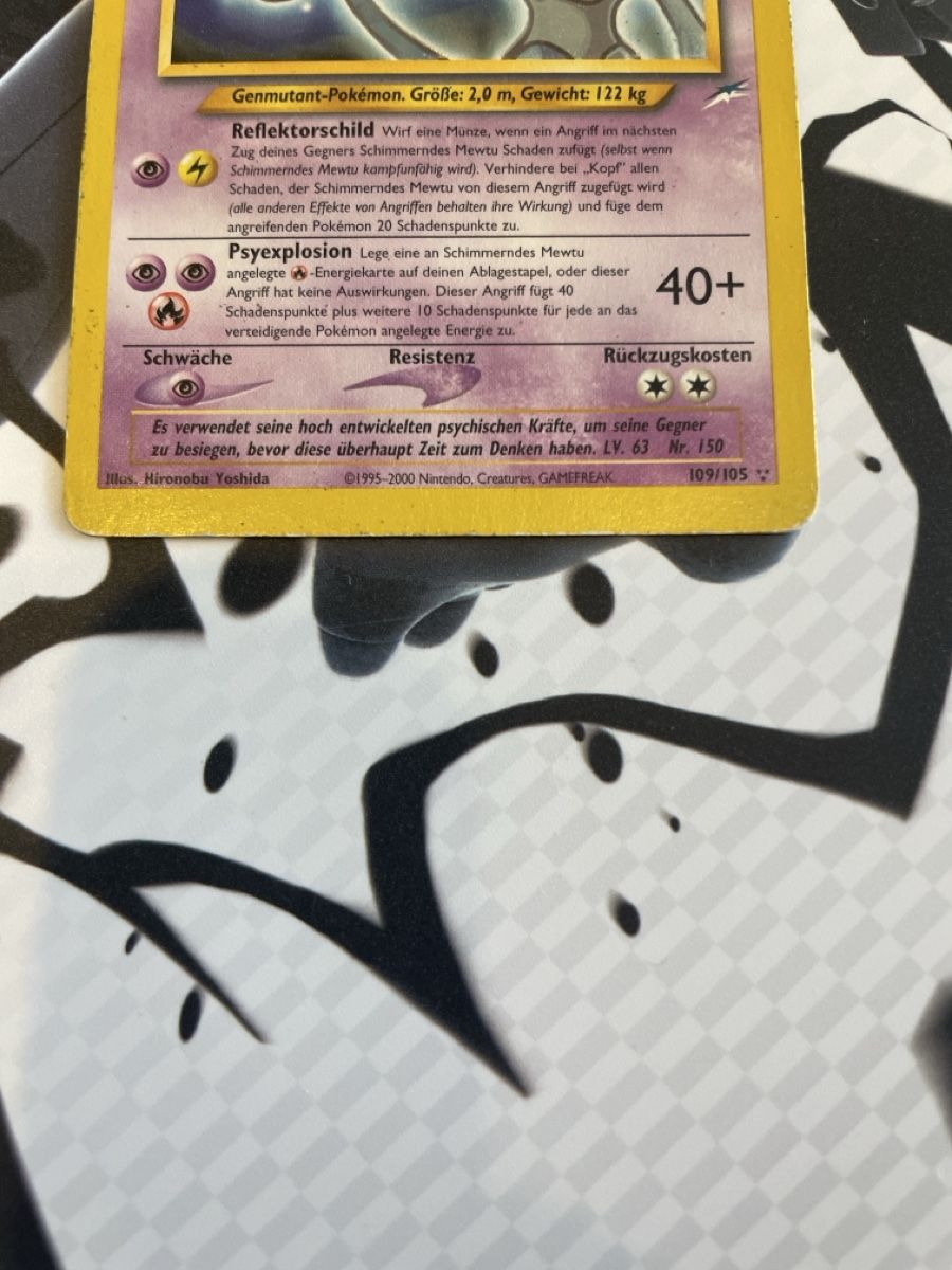 Pokémon Carte collezionabili: Schimmerndes Mewtu 109/105 – Usato da Bazenheid venduto da Toulouse12 1