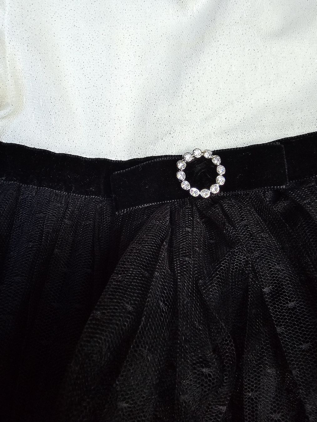 Vestiti & Gonne: Festkleid 9M Aletta, made in Italy – Usato da Kesswil venduto da yanat 3
