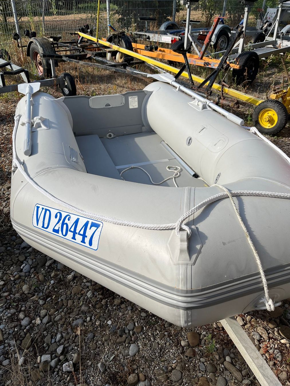 Bateaux: Schlauchboot mit Festboden – D'occasion à Cudrefin par Xam05 3