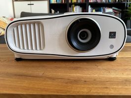 Epson Beamer EH-TW6700