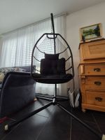 Egg Chair schwarz mit Gestell