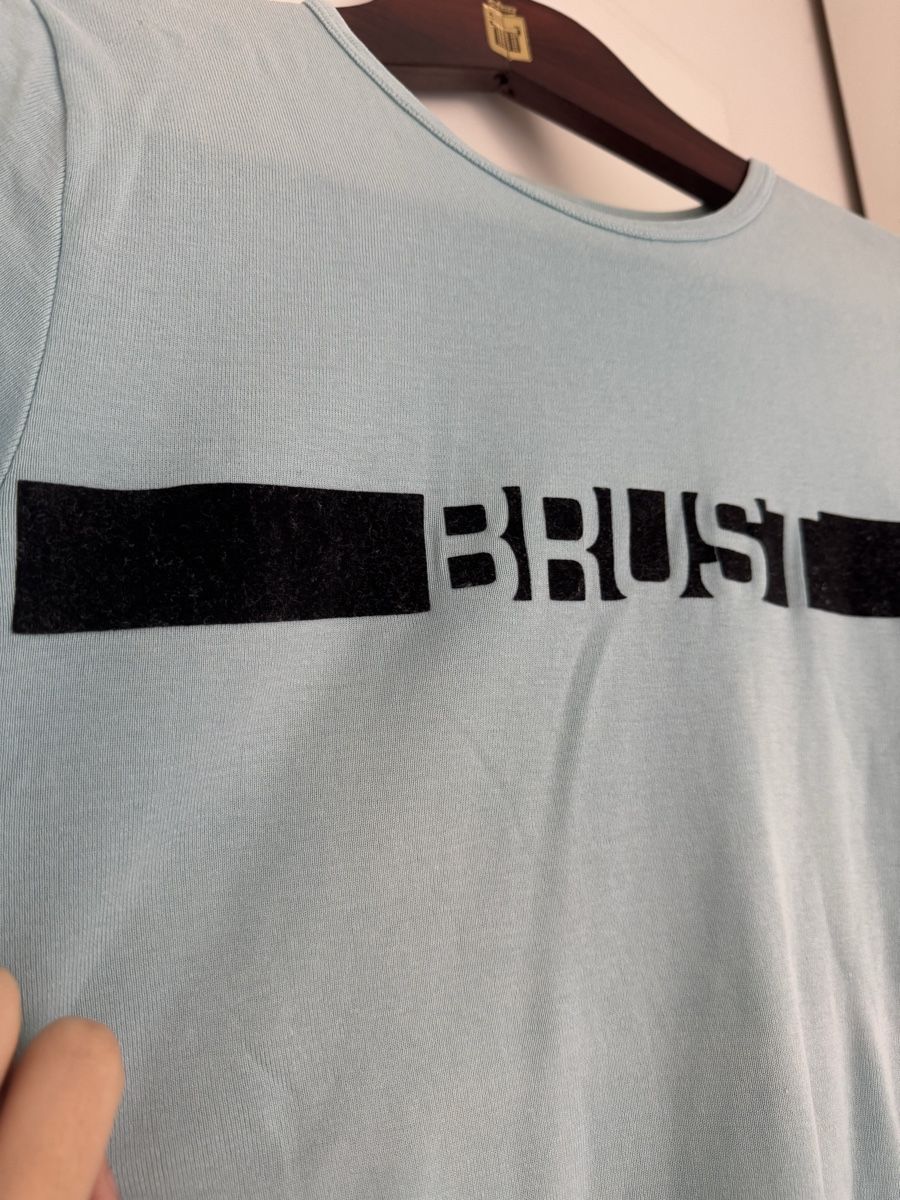Erfolg T-shirt: erfolg t-shirt 100% Bio-Baumwolle – Usato da Bern venduto da priyankanns 2