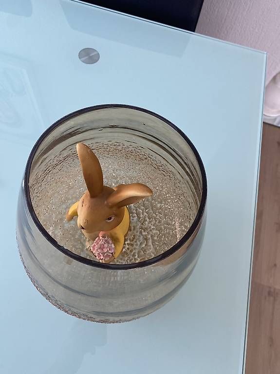 Vasen & Gefässe: Wunderschöne Vase inkl. Hase – Gebraucht aus Bremgarten AG von lla_d8qx 2