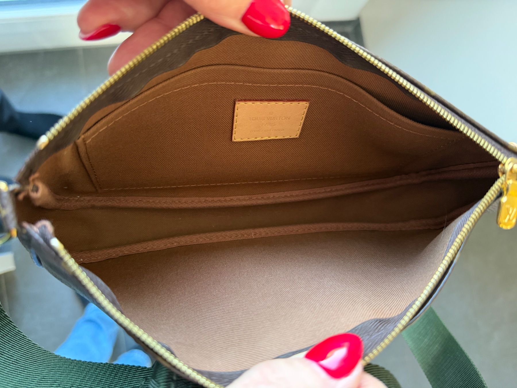 Louis Vuitton Borse: Tolle & originale Louis Vuitton Multi Pochette Accessoires – Usato da Pfungen venduto da Aleato 8