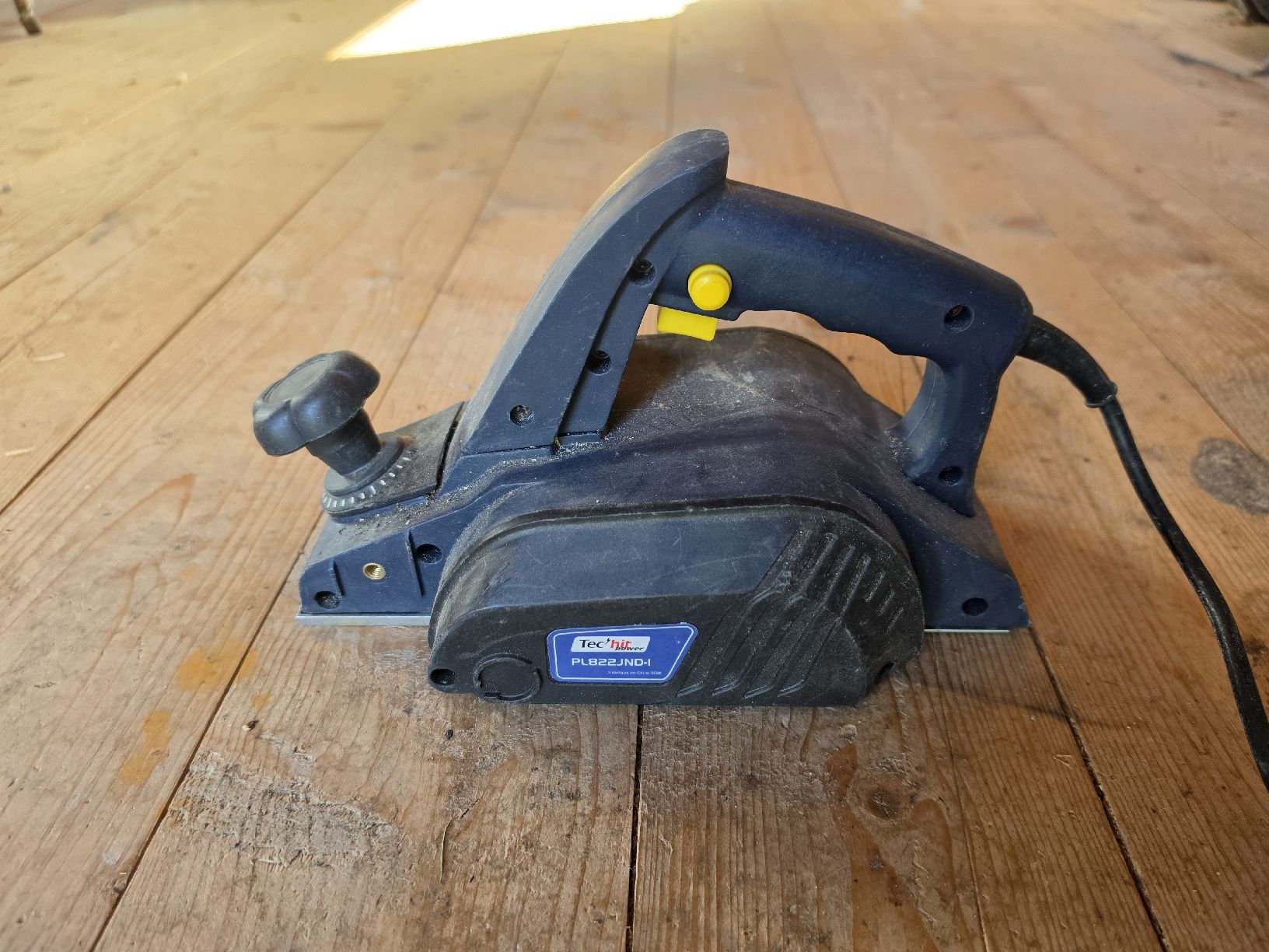 Tutte le macchine: Elektrohobel Techlive PL822JND-I – – Usato da Bichelsee venduto da Werkou
