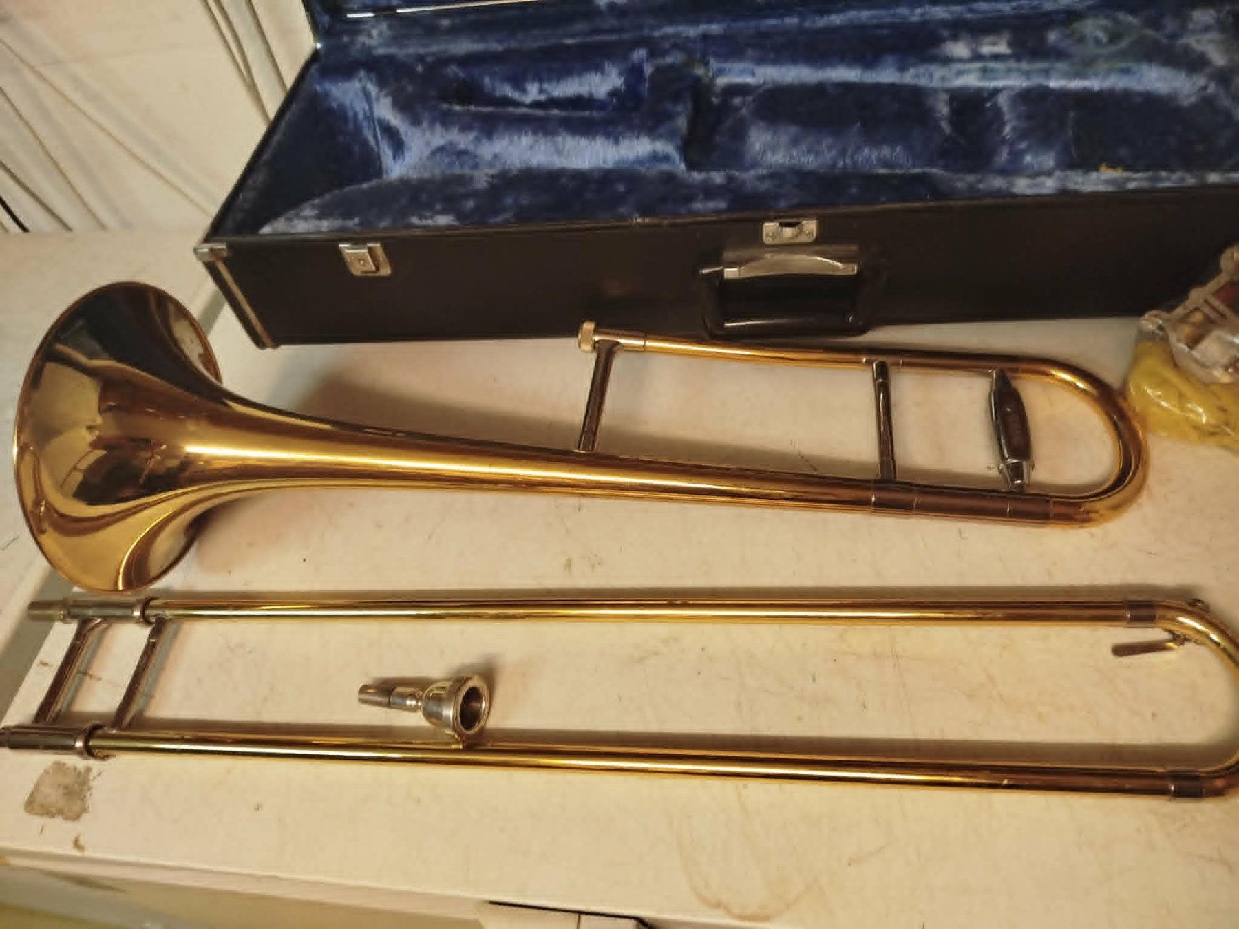 Yamaha Instruments de musique: Trombone professionnel Yamaha – D'occasion à La Chaux-de-Fonds par Emmaus2300CDF 2