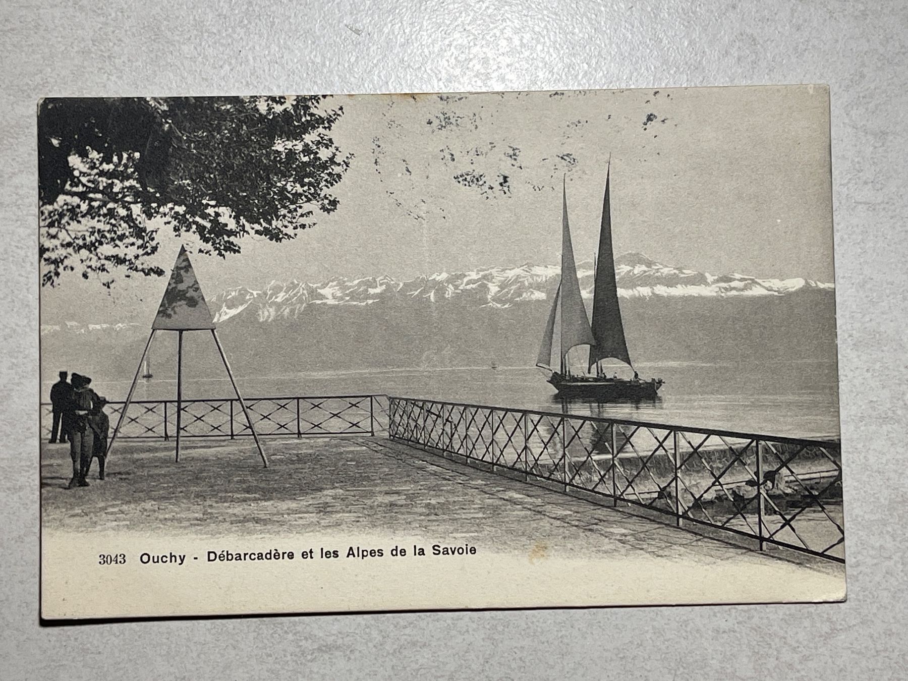 Cartes postales: Ouchy Débarcadère & Alpes de Savoie – D'occasion à Strengelbach par Aschatan5