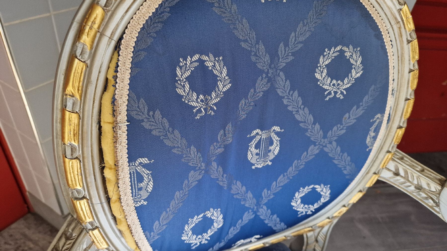 Poltrone: 2× sehr dekorativer Sessel – Usato da BERN venduto da Intarsia 2