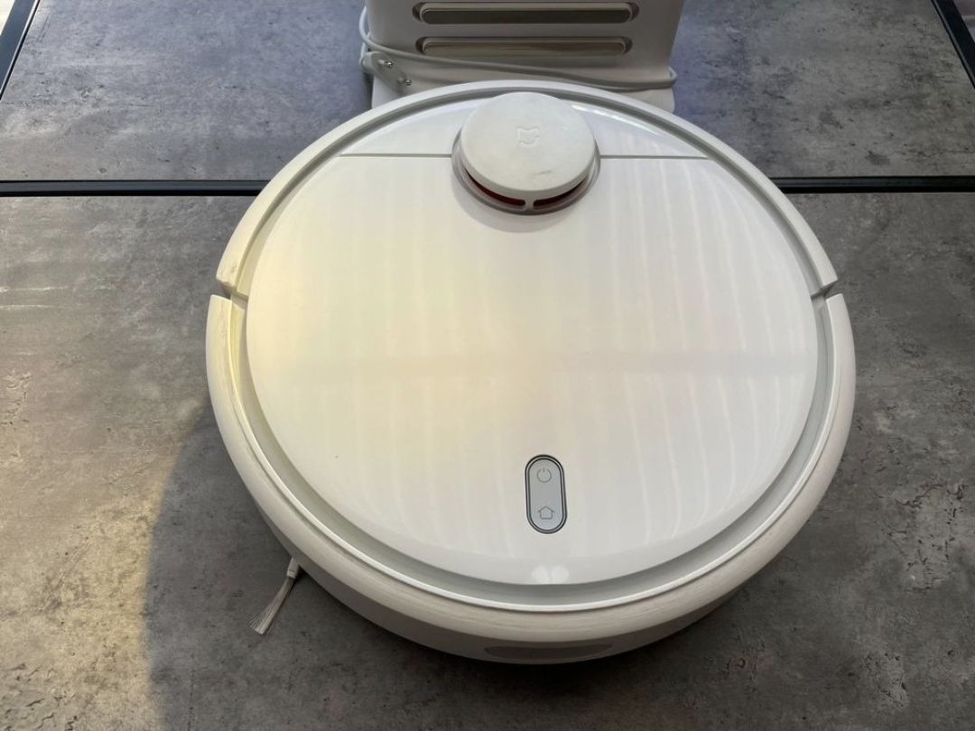 Xiaomi Aspirapolveri & Accessori: Xiaomi Mi Robot Staubsauger – Usato da Schmitten FR venduto da haj_7x6l 4