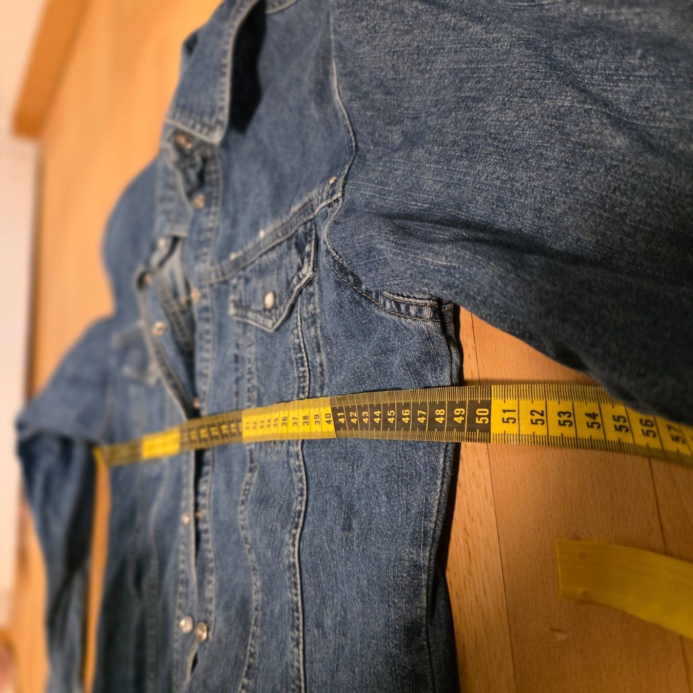 Camicette: Vintage Jeansbluse, tailliert, Grösse 38/40 – Usato da Wald ZH venduto da CapLux 6