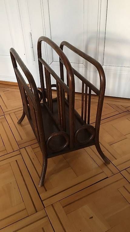 Autres articles pour la maison: THONET Zeitschriftenständer – D'occasion à Bütschwil par Biberli59