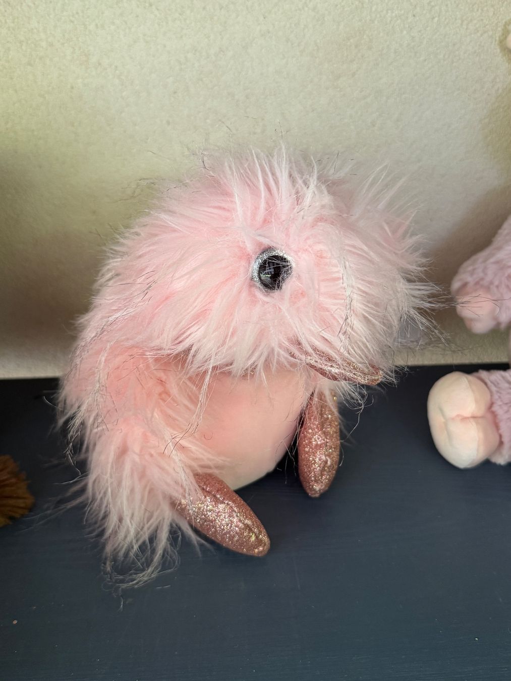 Jouets: Peluche oiseau rose pailleté taille unique – Neuf (Voir description) à Jussy par ali_6d7d