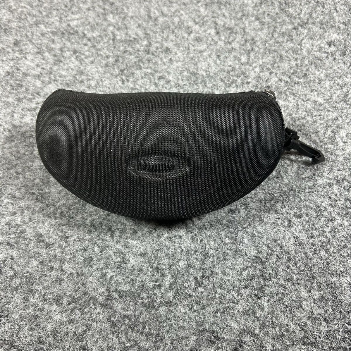 Oakley Lunettes & Verres: Oakley sunglasses  – Neuf (Voir description) à La Sagne NE par Matlasape