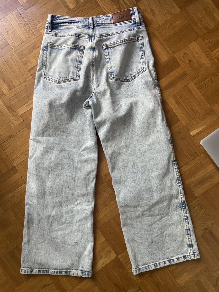 Sezane Jeans: Sézane jeans le cop  – D'occasion à Lausanne par lau_8vk7 1