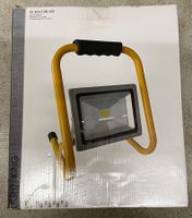 Led Baustrahler 2100Lm mit Lautsprecher 30W