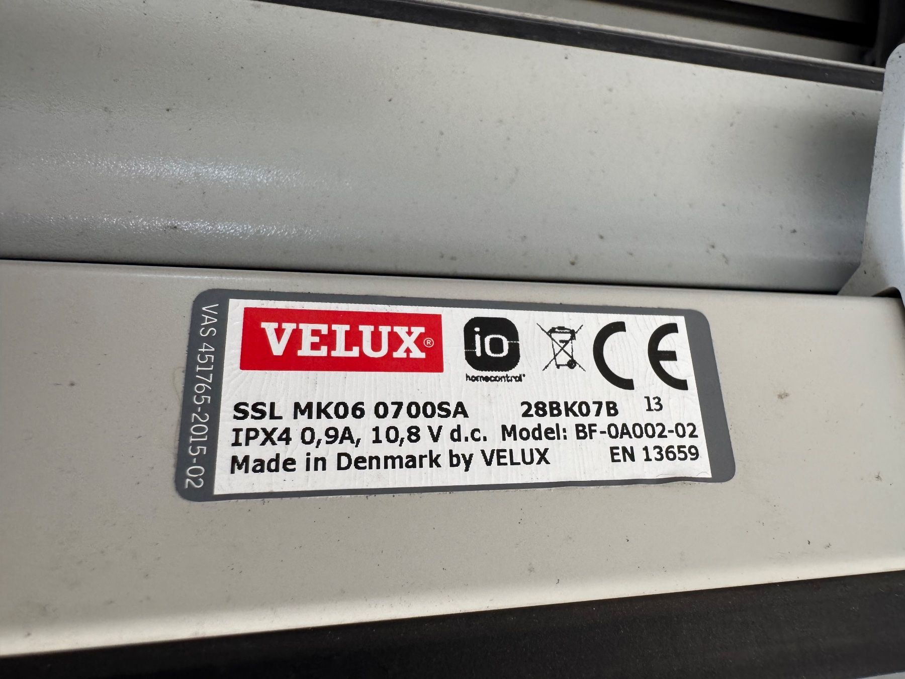 Velux Tende da sole: Velux Aussenrollladen SSL MK06 0700S – Usato da Egg venduto da JORDI79 1