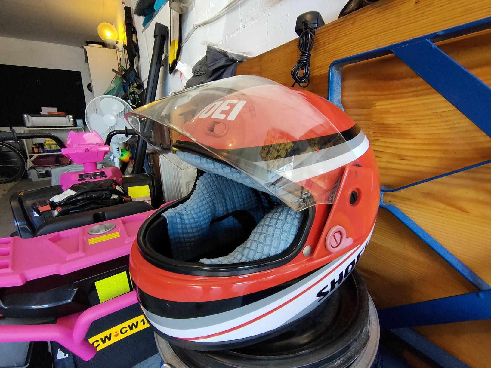 Shoei Caschi & visiere: Alt-modernisierter aufbereiteter Helm grösse M – Usato da Wetzikon ZH venduto da Elos34 1