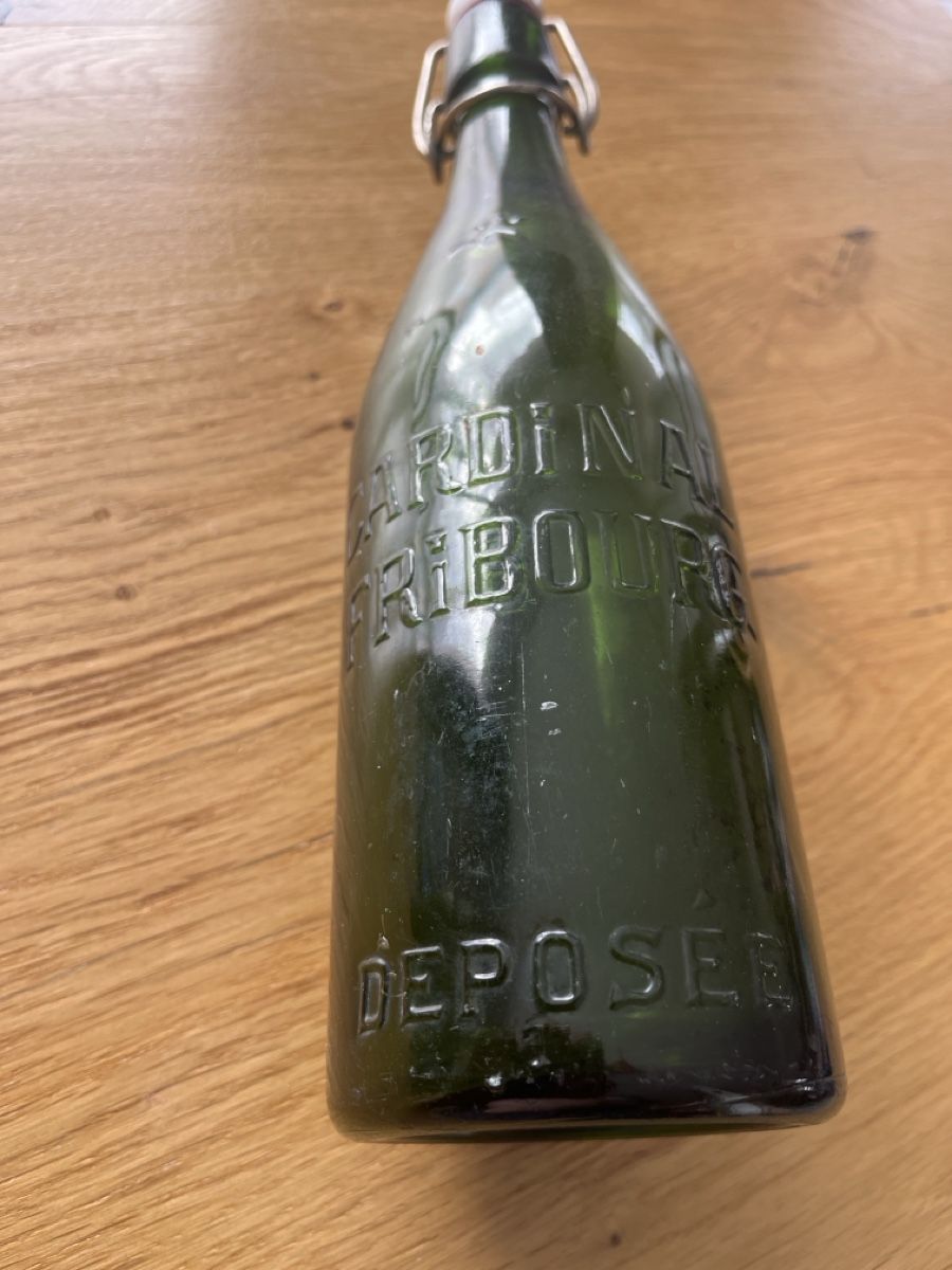 Gläser: Bière  cardinal – Gebraucht aus Neyruz FR von Martin0129 4