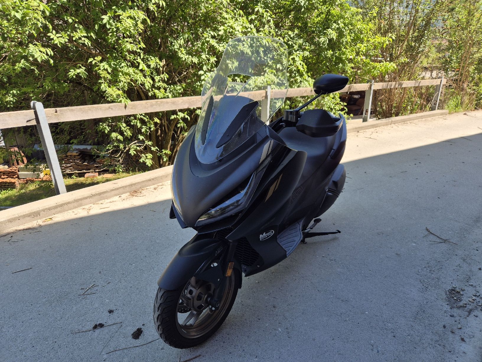 Zontes Scooter: Zontes 350 E – Nuovo (secondo la descrizione) da Cazis venduto da T.i.z