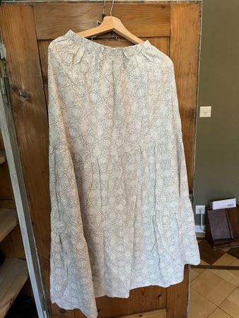 Rock gemustert light beige Grösse M guter Zustand