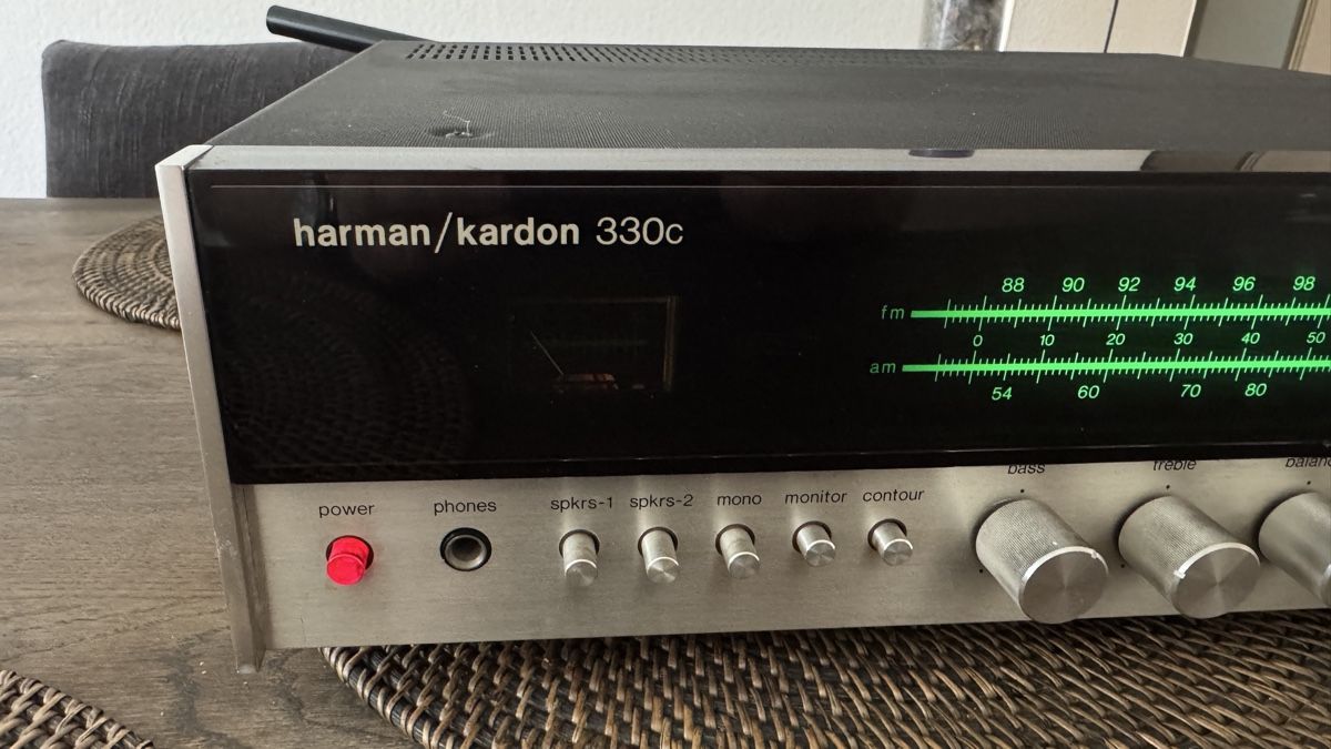 Harman-Kardon Amplificatori: Harman Kardon Verstärker schwarz Silber 330c – Usato da Mönchaltorf venduto da DRUG-TITO 1