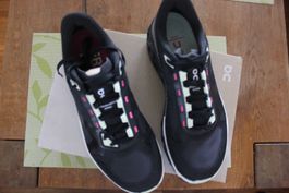 Women's On Cloudmonster Hyper, Iron/Black, 8.5 Neu (EURO 40)