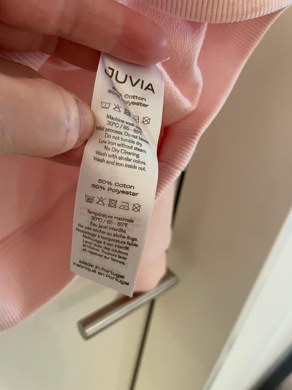 Maglioni & Felpe: Juvia Pullover Sweatshirt 1x getragen Gr M – Usato da Reinach BL venduto da pinusmugo 4