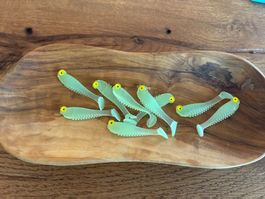 10 leuchtende Gummifische - sehr fängig - 5 CM - neu!!!