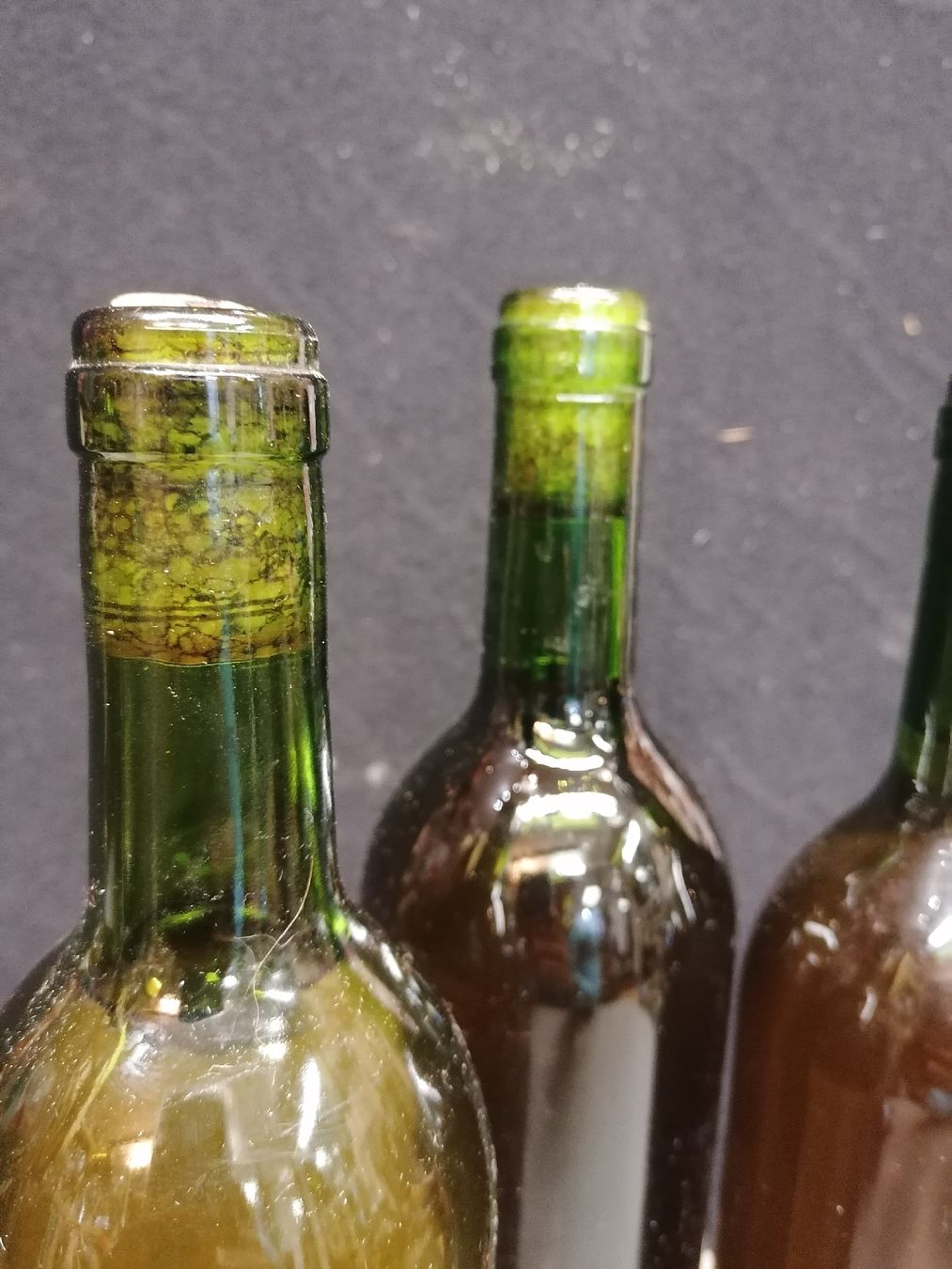 Bottiglie: 3 BOUTEILLES SURPRISE  – Nuovo (secondo la descrizione) da Genève venduto da Leboucheoreilles 3