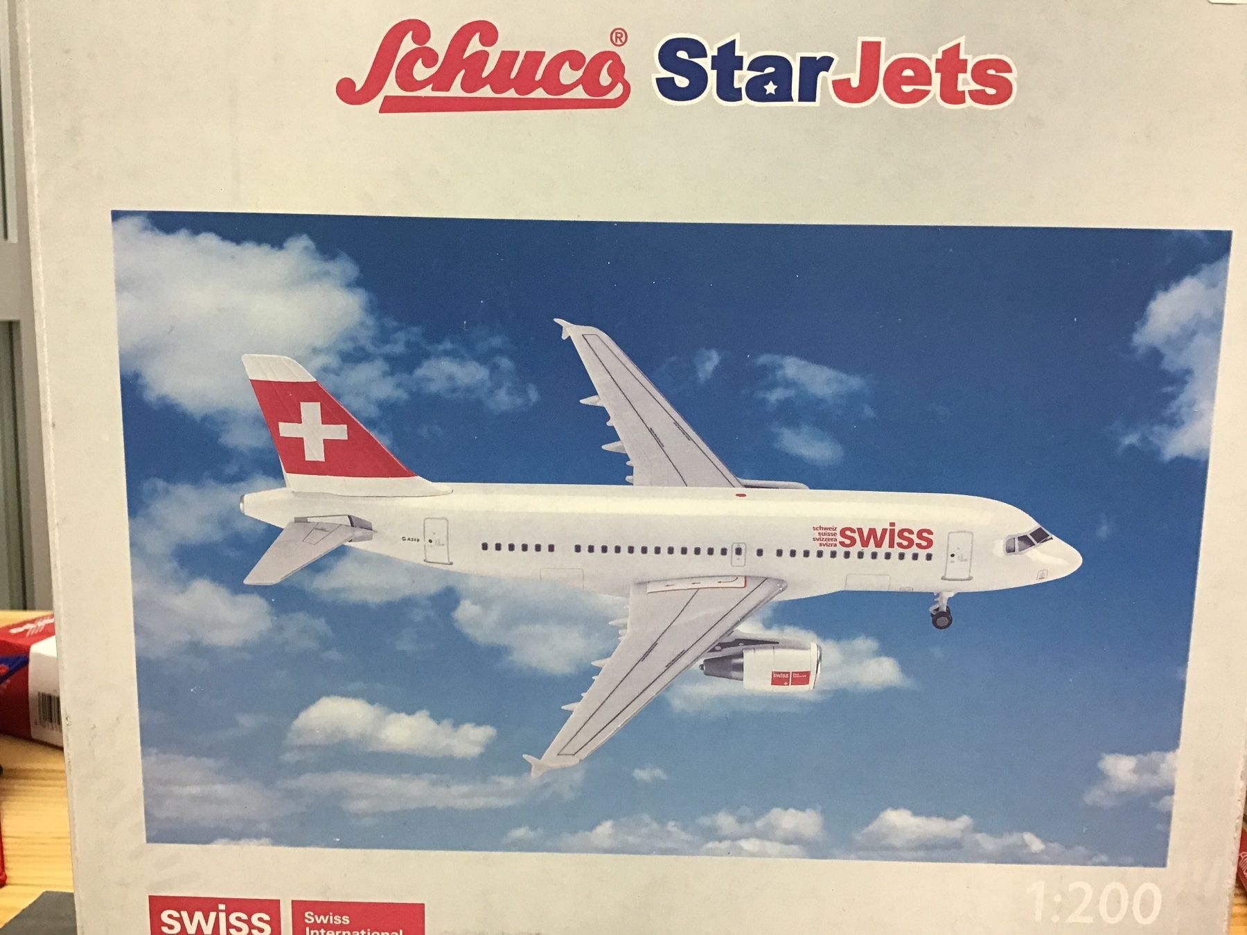 Kit di modellismo & Modellini statici: Swiss Airbus A319 1:200 Farbfehler – Difettoso da Männedorf venduto da Spezial-Modelle 3
