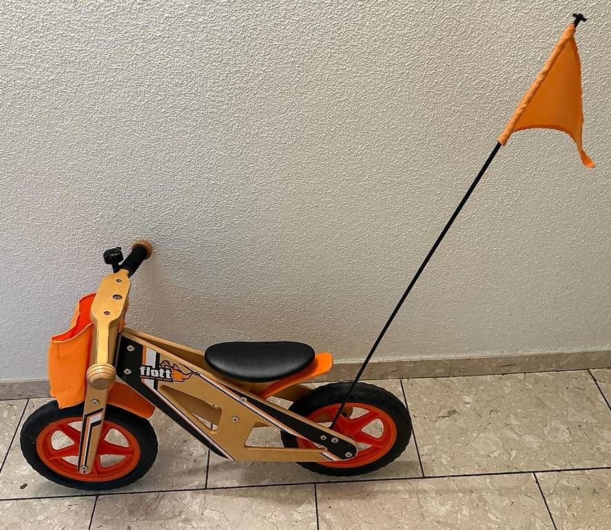 Veicoli per bambini: Laufrad aus Holz "Flott" – Usato da Rotkreuz venduto da Blubberli1 1